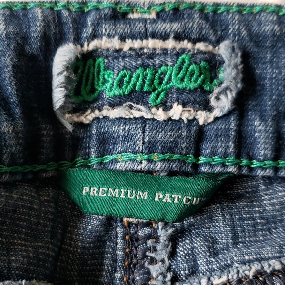 Wrangler Premium Patch jeans - Picture 4 of 9